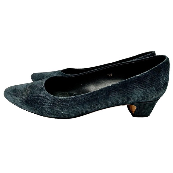 Vaneli‎ Heels Shoes Womens 10 Narrow Navy Closed Toe Small Heel - Picture 3 of 9